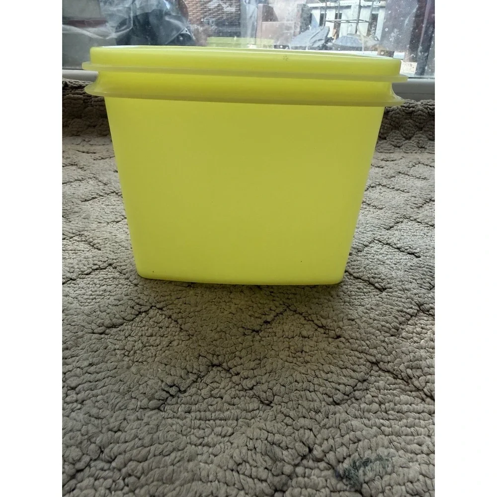 Vintage Tupperware Space Saver Container #1243 Yellow w/ Lid Storage Canister